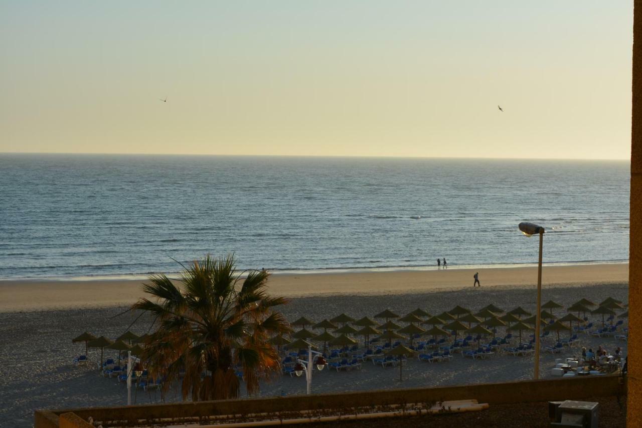 Apartamento Playa Victoria - Cadiz Exterior photo